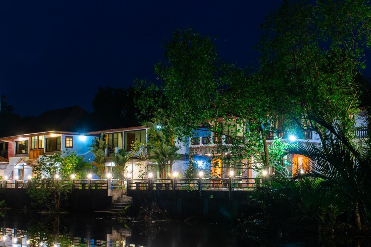 Baanrimnam Resort Trat Exterior foto
